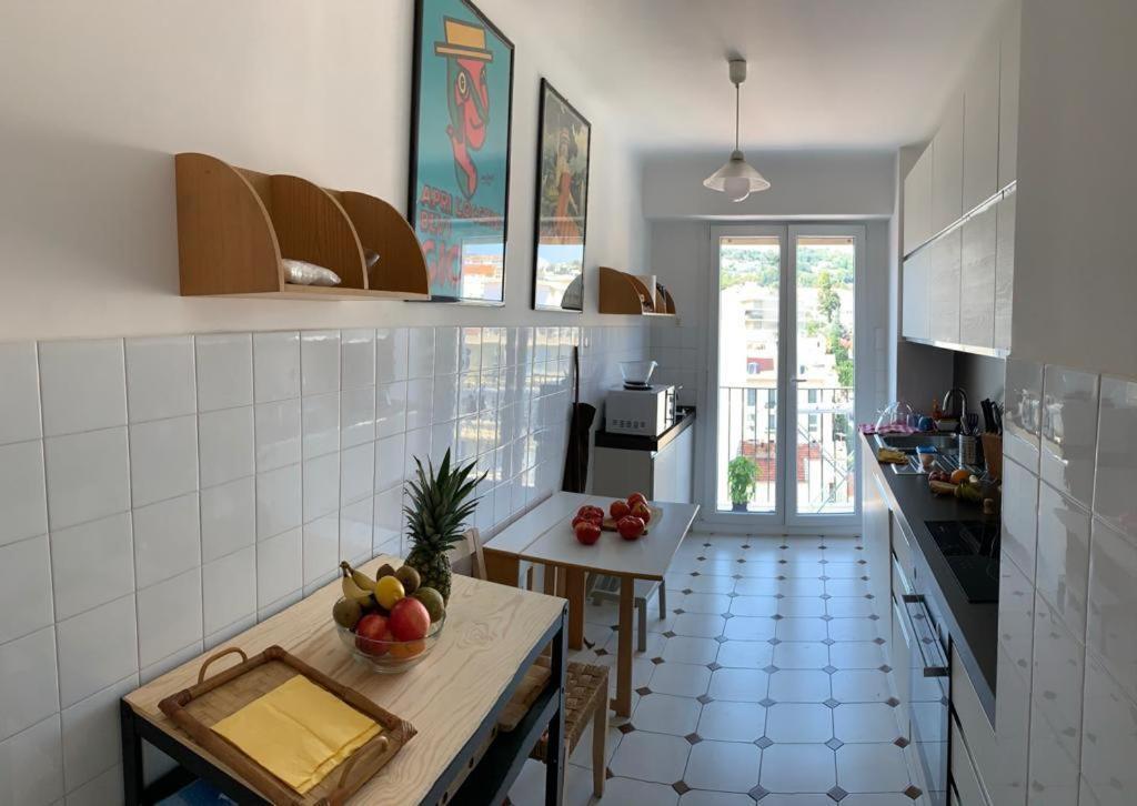 Appartement avec vue mer sur la Promenade des Anglais Nice Extérieur photo