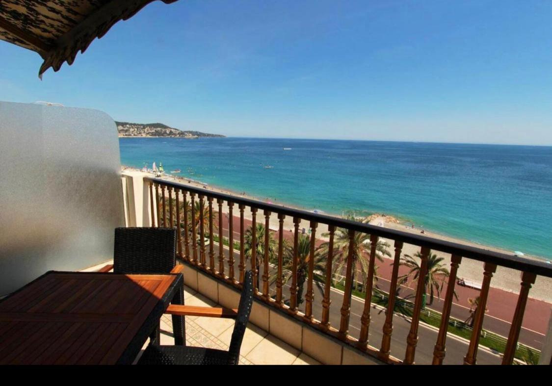 Appartement avec vue mer sur la Promenade des Anglais Nice Extérieur photo