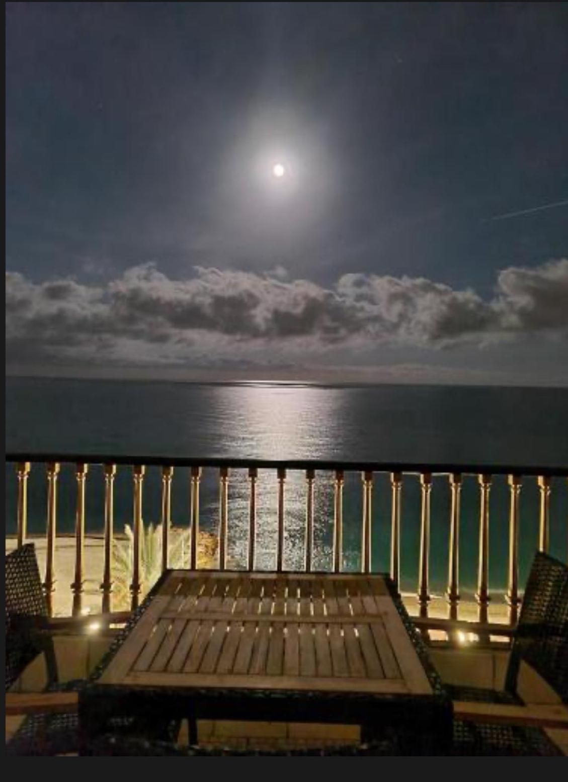 Appartement avec vue mer sur la Promenade des Anglais Nice Extérieur photo